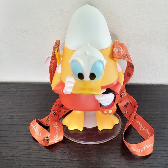 Disney Donald Duck Glow in the Dark Candy Corn Sipper Cup with Straw NEW - Picture 2 of 7